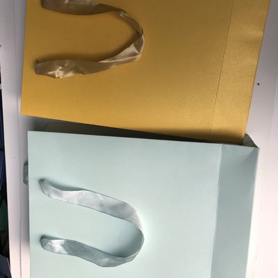 100g Matt Laminated Printed Grosgrain Ribbon Handle Paper Shopping Bags
