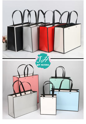 Embossing PMS Color Paper Take Out Bags With Handles , Luxury Carrier Bags