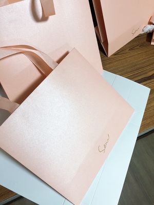 32*10*25cm Pantone Color 4C Printing Printed Paper Shopping Bags