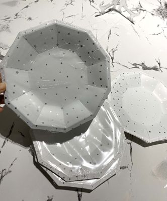 350g White Paperboard Engraving Heavy Duty Paper Plates , Decorative Paper Plates
